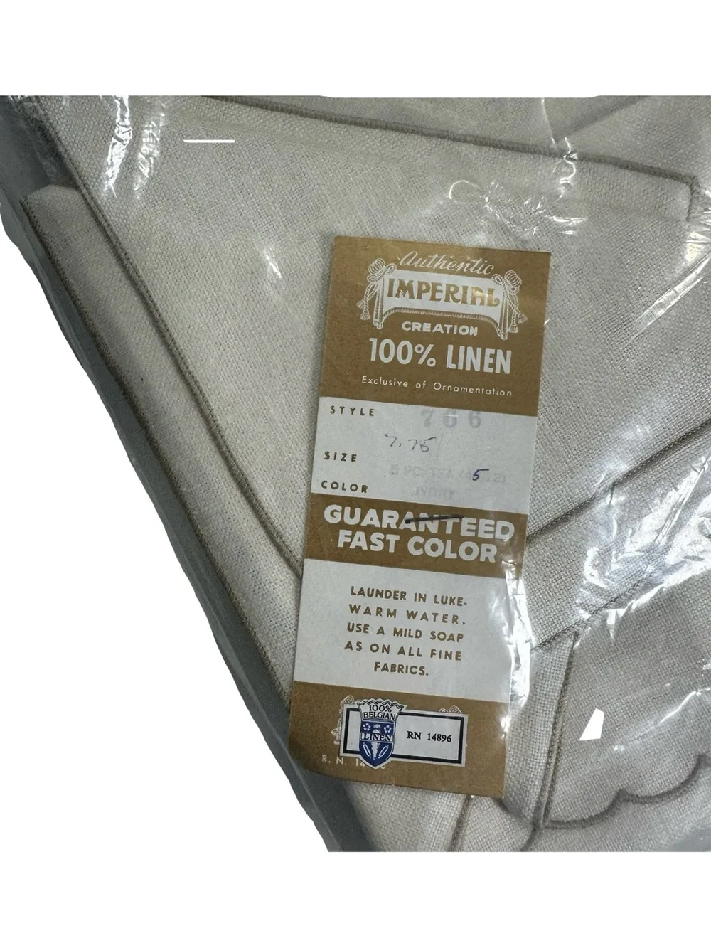 Vtg 50s Imperial 100% Belgian Linen Tablecloth 4 Napkins Tea Set Ivory 42x42 NIP